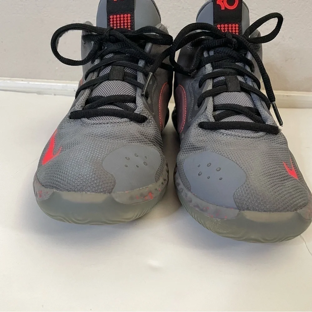 Nike KD Trey 5 VII AT5685-002 Basketball Gray Red Hi Top Sneakers Shoes Size 6Y